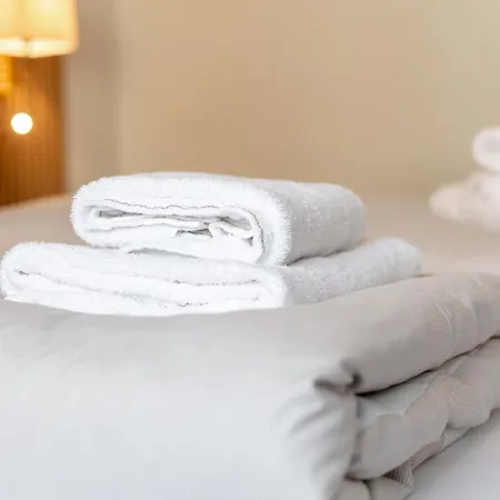 Brixen Alpin Living 13 アパート ブリクセン イン ターレ